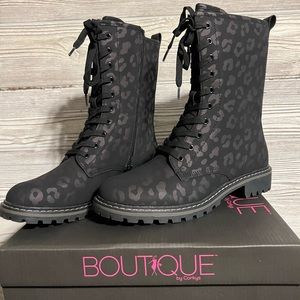 Size 10 Boutique Boot